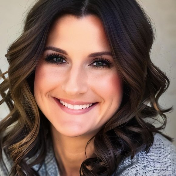 Meet your Posher, Kellie - Picture 1 of 1